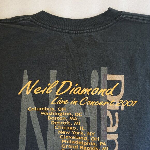 Vintage 2001 Gildan Neil Diamond 2001 Tour Men's XL T-Shirt RN# 93846 - Picture 8 of 16